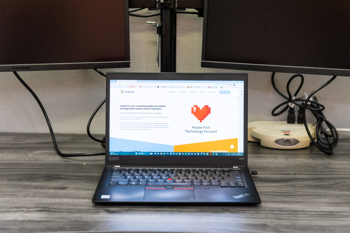 Heart on our sleeve - Website on laptop preview - Inspiris